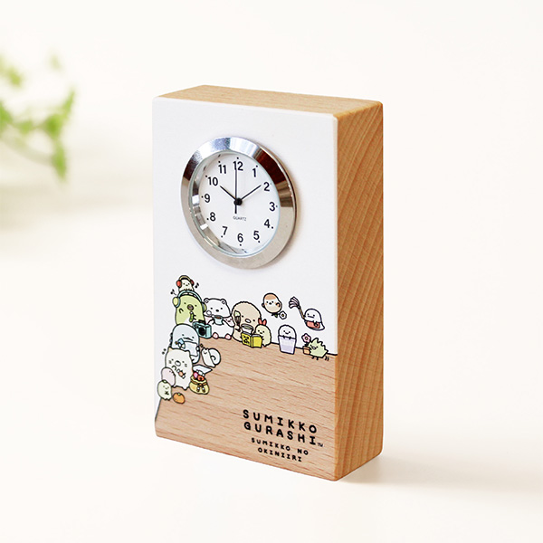 Sumikko Gurashi Wooden Clock (Sumikko's Favorite) [Scheduled for delivery mid-July 2026]